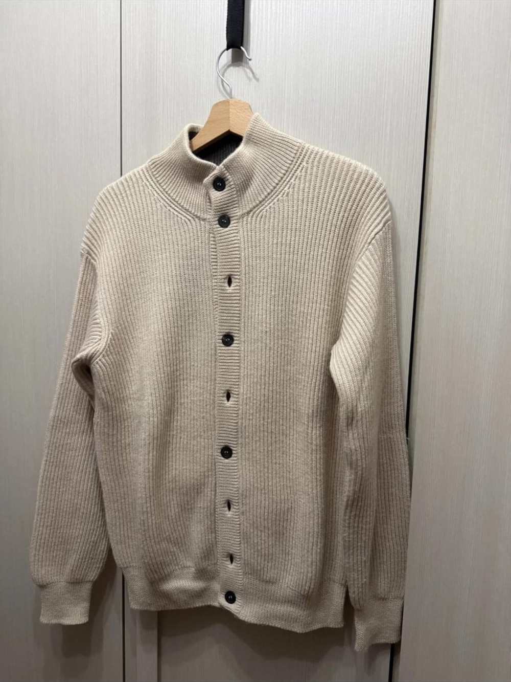 Men's Cream Ribbed Button-Up Cardigan Sweater 100% Wool